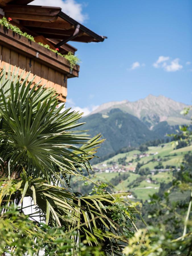 Hotel Zirmerhof & Residence Rifiano Exterior photo
