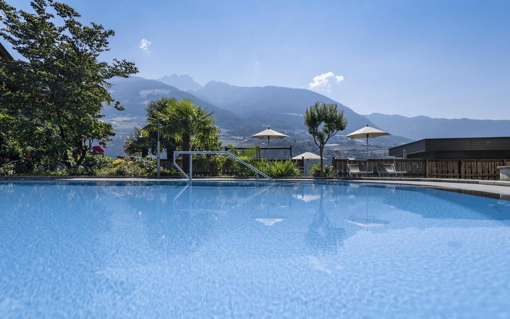 Hotel Zirmerhof & Residence Rifiano Exterior photo